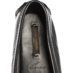 Pre Owned حذاء لوفرز لوي فيتون سليب أون جلد لامع أسود مقاس 35