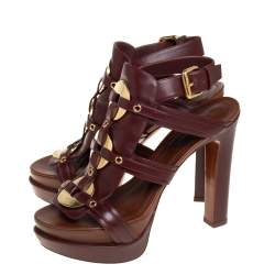 مملوكة مسبقًا صندل لوي فيتون جلد عنابي مزخرف نعل سميك مقدمة مفتوحة بحزام للكاحل مقاس 38