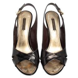 مملوكة مسبقًا صندل لوي فيتون فتحة كعب جلد لامع أسود مونوغرامي مقاس 37