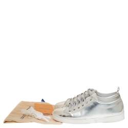 Pre Owned حذاء رياضي لوي فيتون عنق منخفض جلد فضي مقاس 40