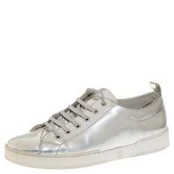 Pre Owned حذاء رياضي لوي فيتون عنق منخفض جلد فضي مقاس 40