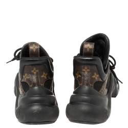 مملوكة مسبقًا حذاء رياضي لوي فيتون كانفاس أسود ومونوغرامي وشبكة أرش لايت مقاس 38.5