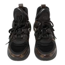 مملوكة مسبقًا حذاء رياضي لوي فيتون كانفاس أسود ومونوغرامي وشبكة أرش لايت مقاس 38.5