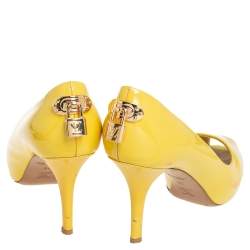 مملوكة مسبقًا Louis Vuitton Yellow Patent Leather Oh Really! Peep Toe Pumps Size 38