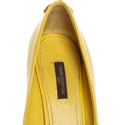 مملوكة مسبقًا Louis Vuitton Yellow Patent Leather Oh Really! Peep Toe Pumps Size 38