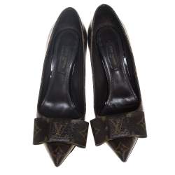 Pre Owned حذاء كعب عالي لوي فيتون لويس مزين فيونكة مقدمة مدببه كانفاس مونوغرامي بيج و بني مقاس 36