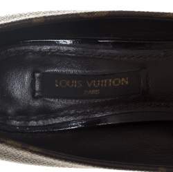 Pre Owned حذاء كعب عالي لوي فيتون لويس مزين فيونكة مقدمة مدببه كانفاس مونوغرامي بيج و بني مقاس 36