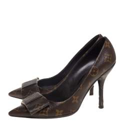 Pre Owned حذاء كعب عالي لوي فيتون لويس مزين فيونكة مقدمة مدببه كانفاس مونوغرامي بيج و بني مقاس 36