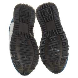 مملوكة مسبقًا Louis Vuitton White/Blue Monogram Denim And Leather Run Away Sneakers Size 38