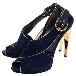 مملوكة مسبقًا Louis Vuitton Blue Suede Peep Toe Sandals Size 37.5