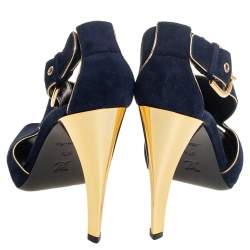 مملوكة مسبقًا Louis Vuitton Blue Suede Peep Toe Sandals Size 37.5