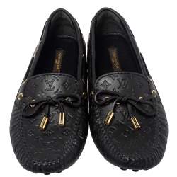 مملوكة مسبقًا حذاء لوفرز لوي فيتون سليب أون غلوريا جلد مونوغرامي أسود مقاس 38