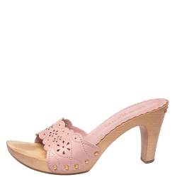 مملوكة مسبقًا Louis Vuitton Pink Laser Cut Leather Slide Sandals Size 39