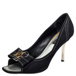 مملوكة مسبقًا حذاء كعب عالي لوي فيتون مقدمة مفتوحة كانفاس أسود بالشعار مقاس 39