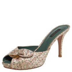 مملوكة مسبقًا Louis Vuitton Off White Embroidered Fabric Bow Slide Sandals Size 37.5
