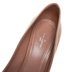 Pre Owned Louis Vuitton Beige Leather Heartbreaker Pointed Toe Pumps Size 41