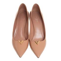 Pre Owned Louis Vuitton Beige Leather Heartbreaker Pointed Toe Pumps Size 41