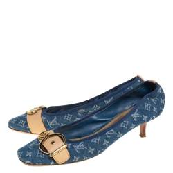 مملوكة مسبقًا Louis Vuitton Blue Monogram Denim And Beige Leather Buckle Embellished Pumps Size 38