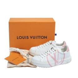 مملوكة مسبقًا Louis Vuitton White Leather Time Out Low Top Sneakers Size 36