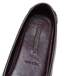 مملوكة مسبقًا Louis Vuitton Burgundy Patent Leather Oxford Slip On Loafers Size 35