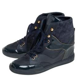 مملوكة مسبقًا Louis Vuitton Blue Monogram Embossed Suede And Leather Cliff Top Wedge Sneakers Size 39.5