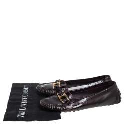مملوكة مسبقًا Louis Vuitton Burgundy Patent Leather Slip On Loafers Size 38