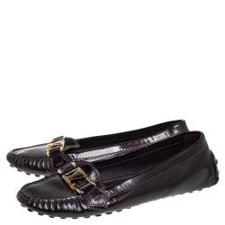 مملوكة مسبقًا Louis Vuitton Burgundy Patent Leather Slip On Loafers Size 38