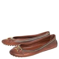 Pre Owned Louis Vuitton Brown Leather Oxford Chain Detail Ballet Flats Size 38