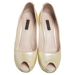 Pre Owned Louis Vuitton Cream Patent Leather Oh Really! Peep Toe Pumps Size 38