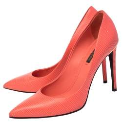 مملوكة مسبقًا Louis Vuitton Orange Epi Leather Eyeline Pointed Toe Pumps Size 38.5