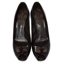 Louis Vuitton Terre D' Ombre Vernis Leather Dice Peep Toe Pumps Size 39