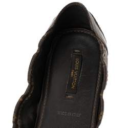 Pre Owned Louis Vuitton Monogram Canvas and Patent Leather Lovely Scrunch Ballet Flats Size 40