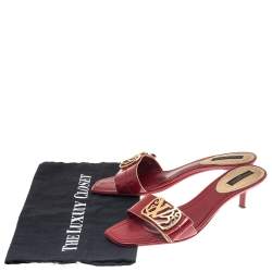 Pre Owned صندل سلايد لوي فيتون جلد أحمر لامع بالشعار مقاس 36
