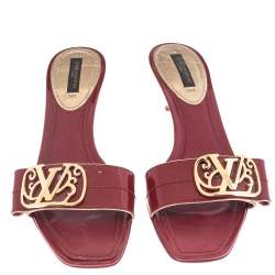 Pre Owned صندل سلايد لوي فيتون جلد أحمر لامع بالشعار مقاس 36