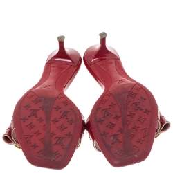 Pre Owned صندل سلايد لوي فيتون جلد أحمر لامع بالشعار مقاس 36