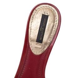 Pre Owned صندل سلايد لوي فيتون جلد أحمر لامع بالشعار مقاس 36