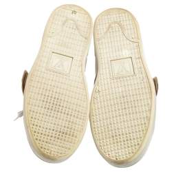 مملوكة مسبقًا Louis Vuitton White Leather and Monogram Coated Canvas Frontrow Sneakers Size 37.5