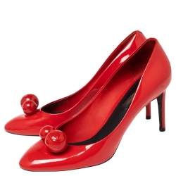 مملوكة مسبقًا حذاء كعب عالي لوي فيتون بيتي جلد لامع أحمر مقاس 37.5 