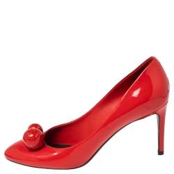 مملوكة مسبقًا حذاء كعب عالي لوي فيتون بيتي جلد لامع أحمر مقاس 37.5 