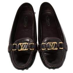 Pre Owned حذاء لوفرز لوي فيتون سليب أون أوكسفورد جلد لامع عنابي مقاس 38.5