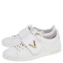 مملوكة مسبقًا Louis Vuitton White Leather Frontrow Twist Logo Low Top Sneakers Size 36