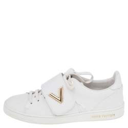مملوكة مسبقًا Louis Vuitton White Leather Frontrow Twist Logo Low Top Sneakers Size 36