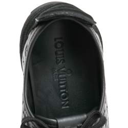 مملوكة مسبقًا Louis Vuitton Black Monogram Empreinte Leather and Suede Low Top Sneakers Size 38