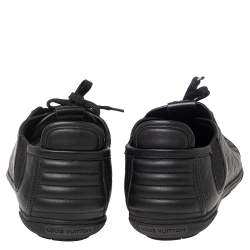 مملوكة مسبقًا حذاء رياضي لوي فيتون توكان جلد أسود مونوغرامي مقاس 39