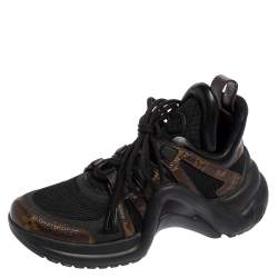 مملوكة مسبقًا حذاء رياضي لوي فيتون أرش لايت شبكة وكانفاس بني مونوغرامي مقاس 37