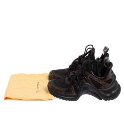 مملوكة مس بقًا حذاء رياضي لوي فيتون أرش لايت شبكة وكانفاس بني مونوغرامي مقاس 37