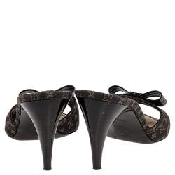 مملوكة مسبقًا Louis Vuitton Brown Monogram Canvas And Patent Leather Slide Mule Sandals Size 40