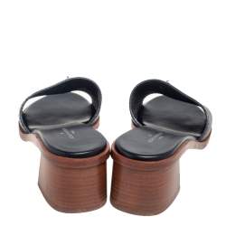 مملوكة مسبقًا Louis Vuitton Black Leather Lock It Mule Sandals Size 37