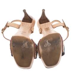 Pre Owned صندل لوي فيتون جلد ودينم أزرق/بيج مونوغرامي خشبي مقاس 37