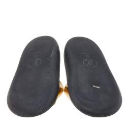 مملوكة مسبقًا Louis Vuitton Gold Leather Sunbath Flat Slides Size 39